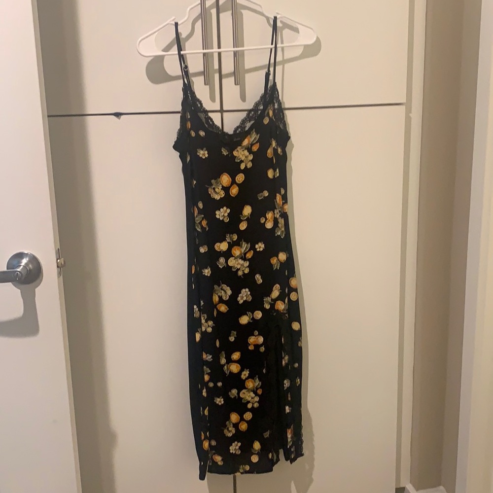 Black Lemon Printed Lace Midi Dress